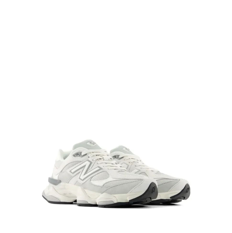 9060 Lifestyle Sneakers