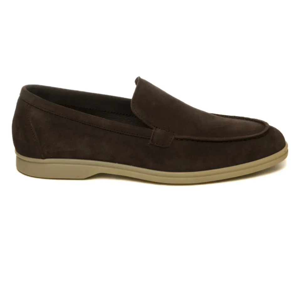 5542 Moccasin