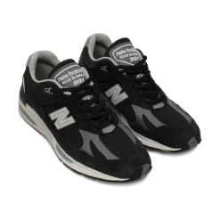 991 Sneakers