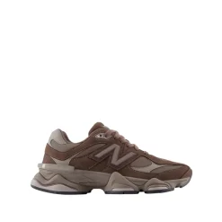 9060 Sneakers