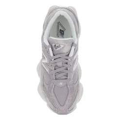 9060 Sneakers