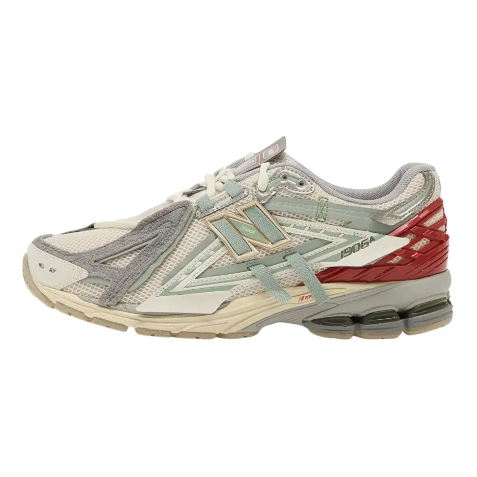 1906A Sneaker