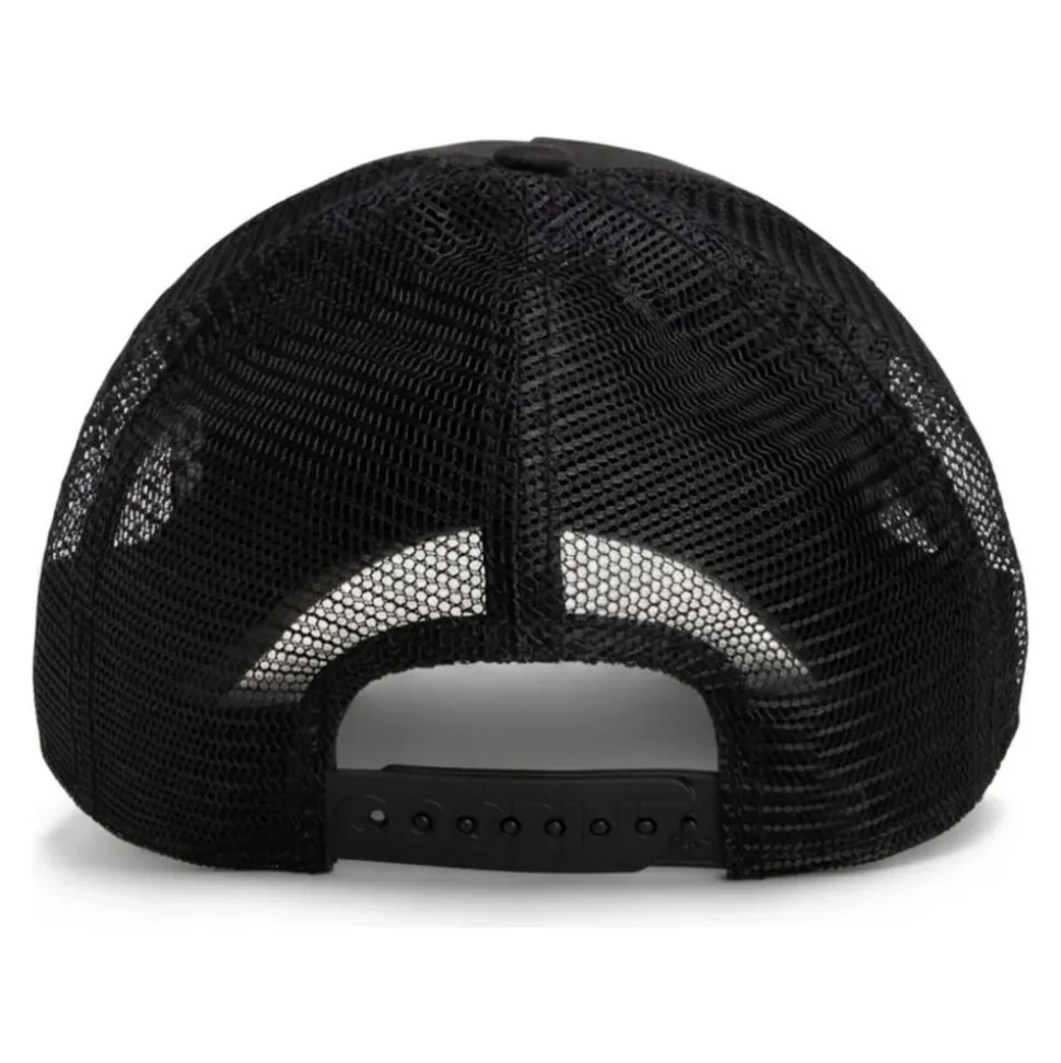 Aguila Wings Free Trucker Cap