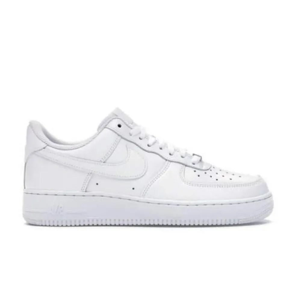 Air Force 1 '07 Sneakers