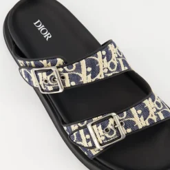 Aqua Sliders