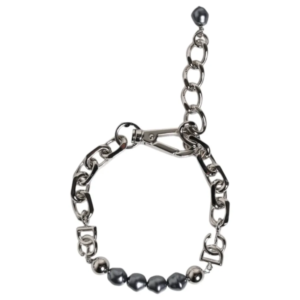 Bracciale con catena color argento e perle