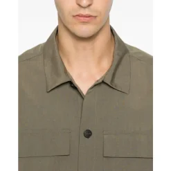 Camicia a maniche lunghe con tasche a patta