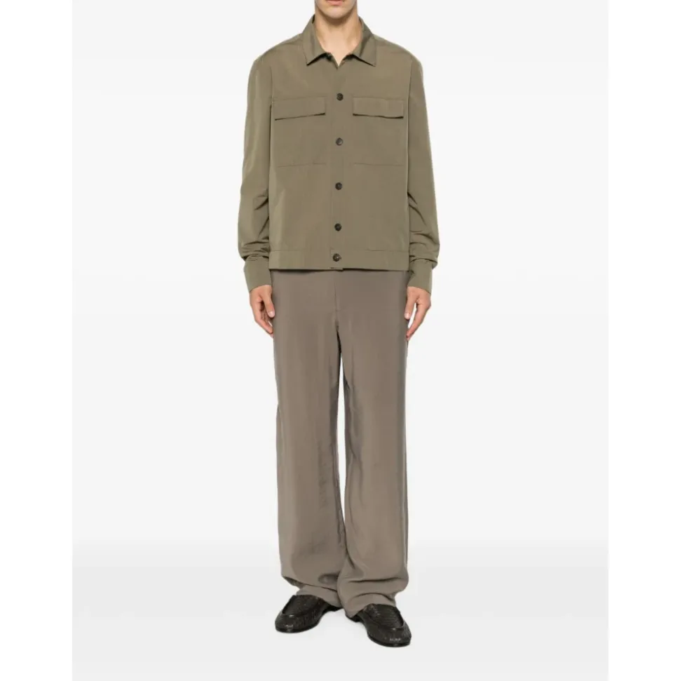Camicia a maniche lunghe con tasche a patta