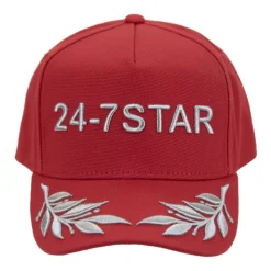 Cappellino da baseball ricamato con fibbia