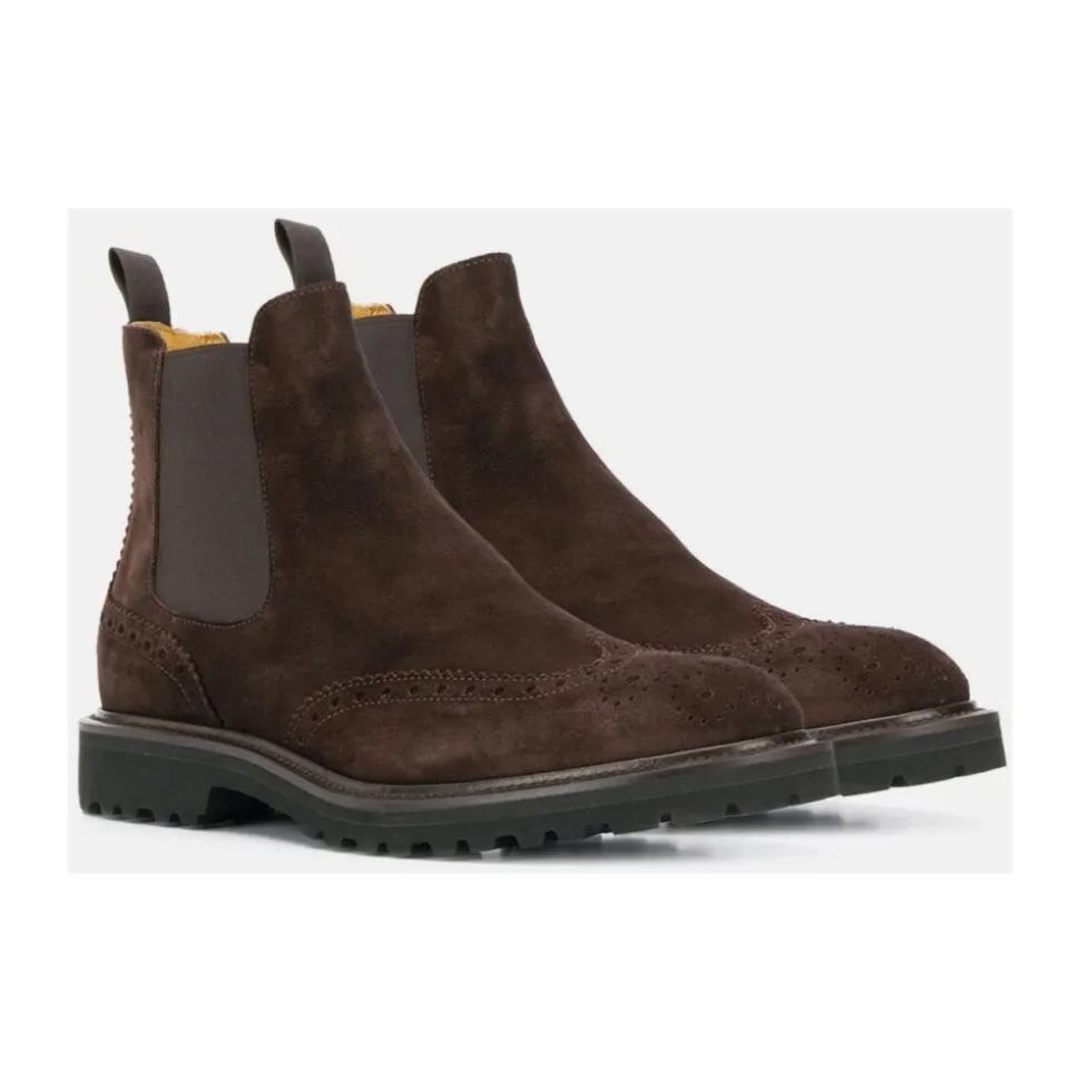 Chelsea Boots