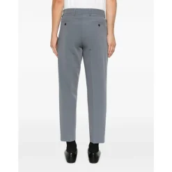 Chinos