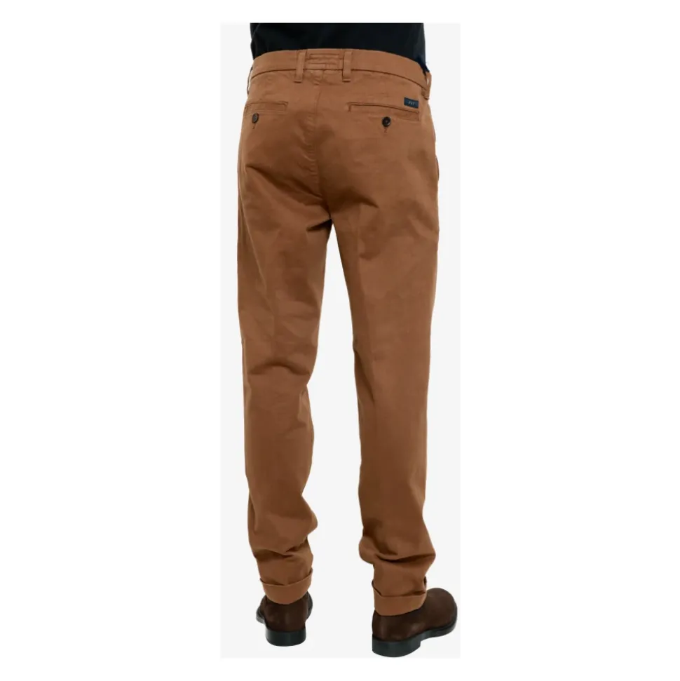 Chinos