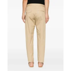 Chinos