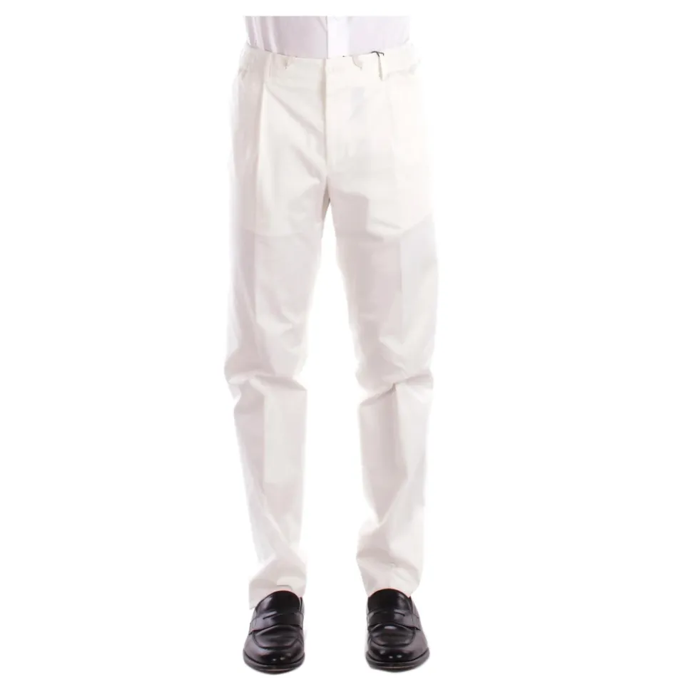 Chinos