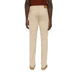 Chinos