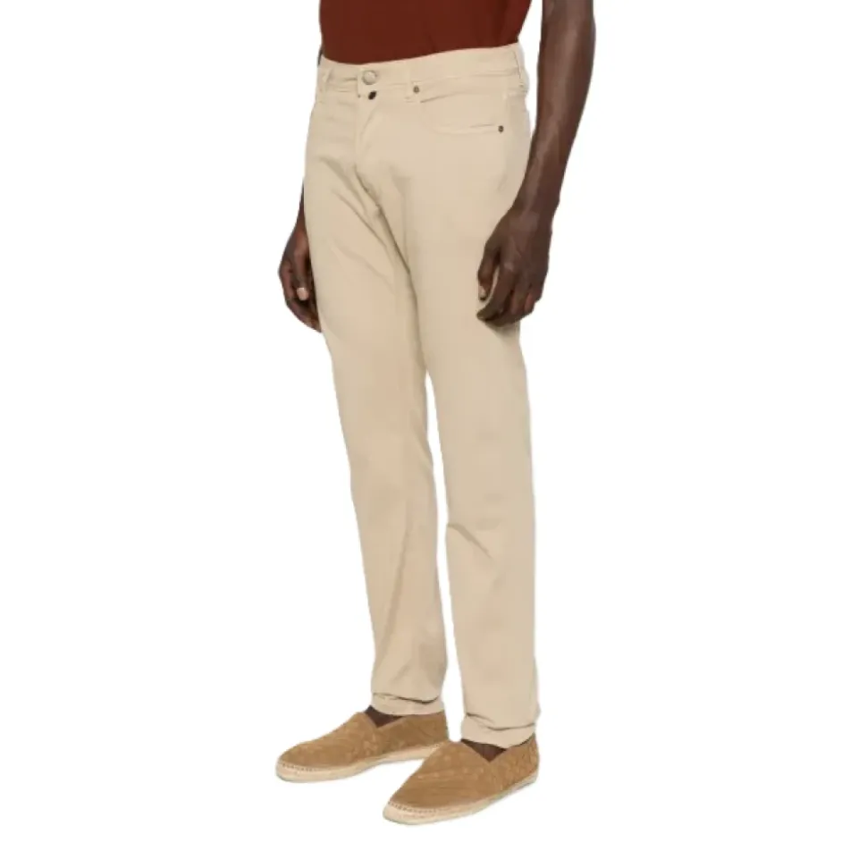 Chinos