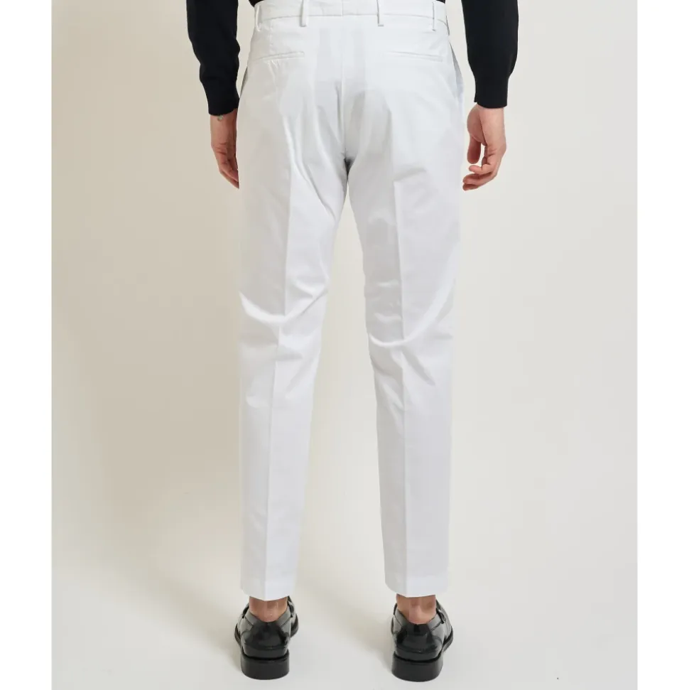 Chinos