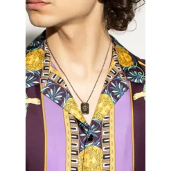 Collana con ciondolo