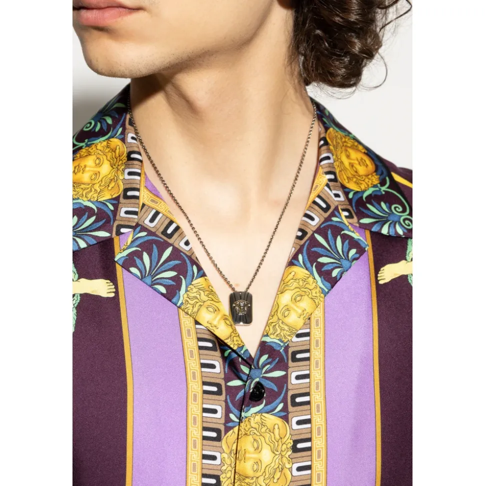 Collana con ciondolo