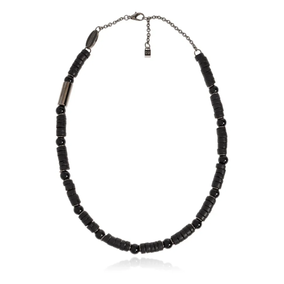 Collana con logo inciso
