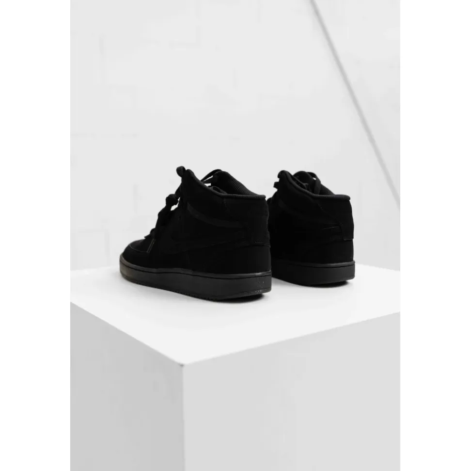 Court Vision Mid Sneakers