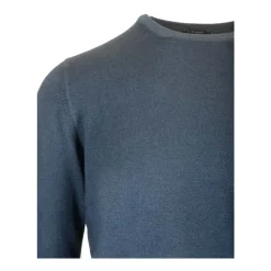 crew neck wool sweater