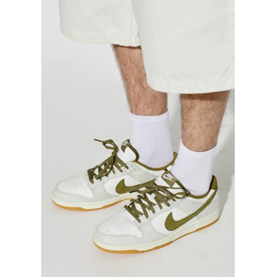 Dunk Low Retro SE
