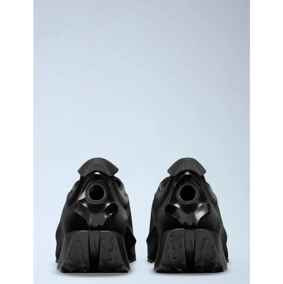 First Sight Noir Sneakers