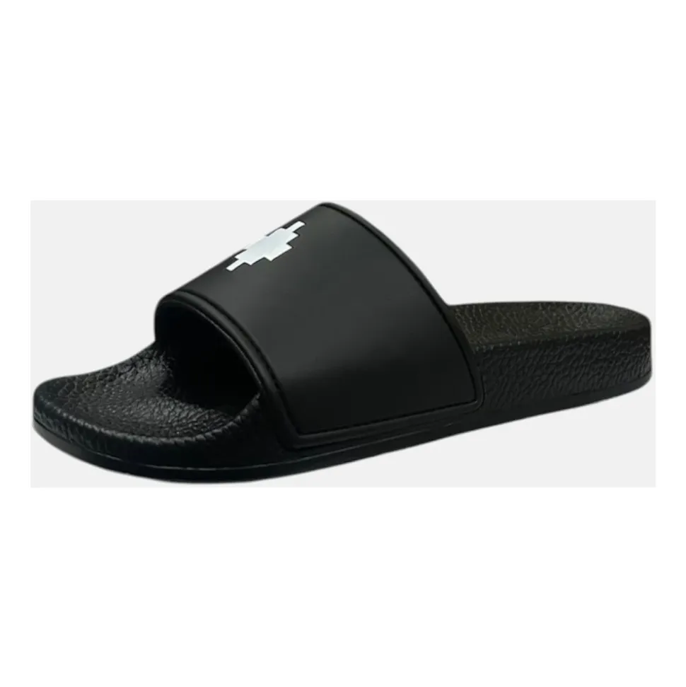 Flip Flops & Sliders
