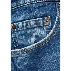 Jeans 642