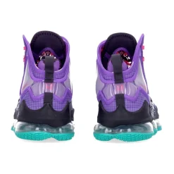 LeBron 19 Basketball Shoe