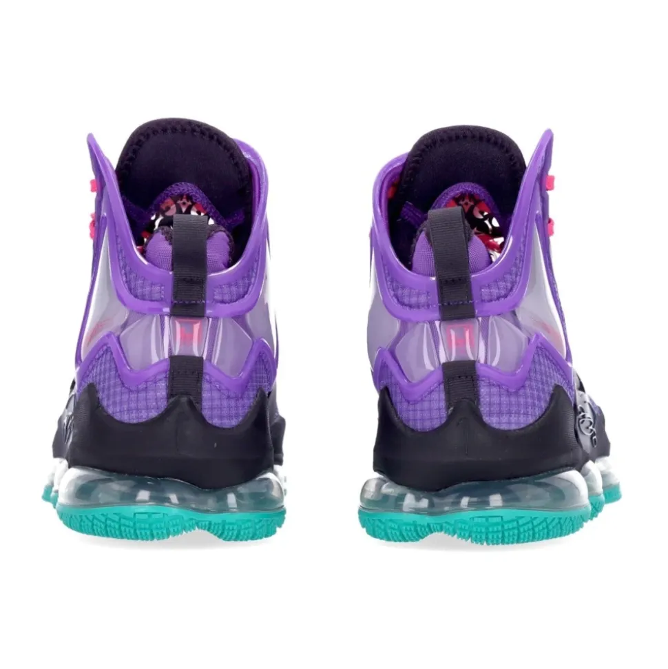 LeBron 19 Basketball Shoe