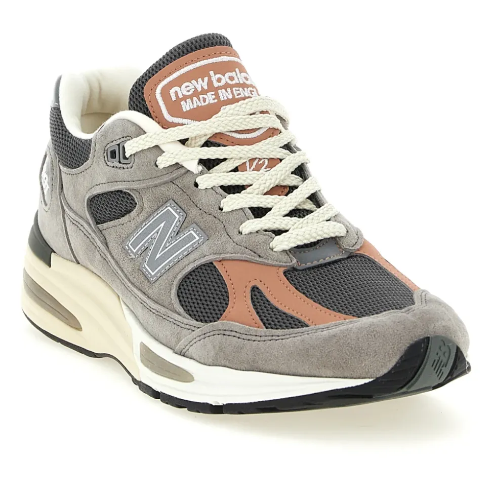 Made in UK 991v2