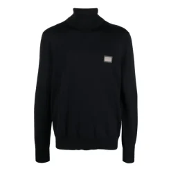 Maglione a collo alto in lana con targhetta logata