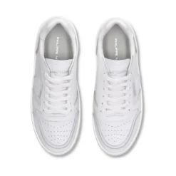 Nice Low-Top Sneakers