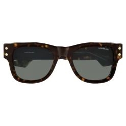 Occhiali da sole alla moda in nero