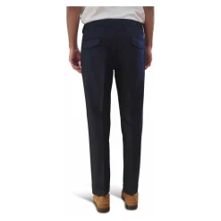 Pantaloni con laccetto in vita