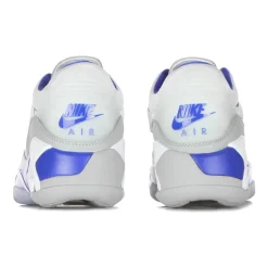 Point Lane Low-Top Sneaker