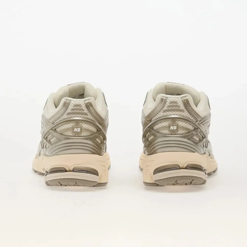 1906R Lifestyle Sneaker