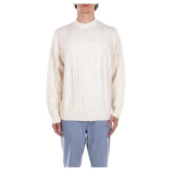 Round-neck Knitwear