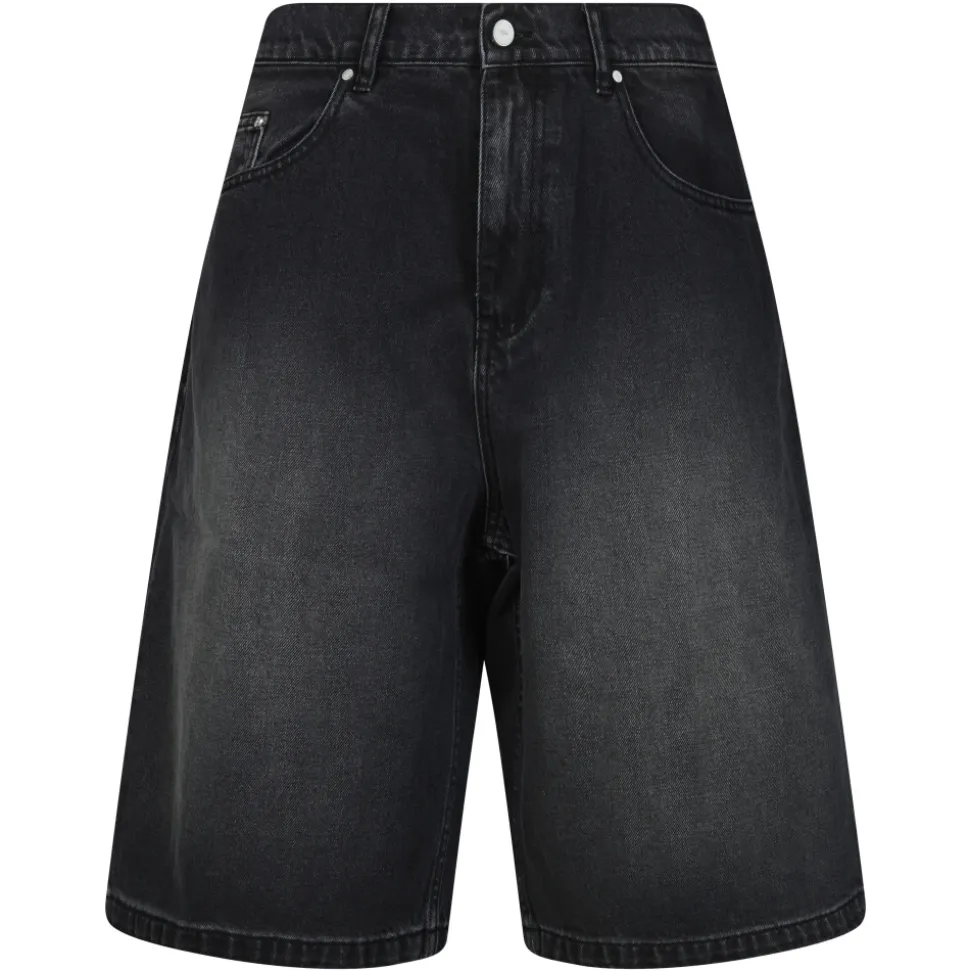 Round Pocket Denim Short