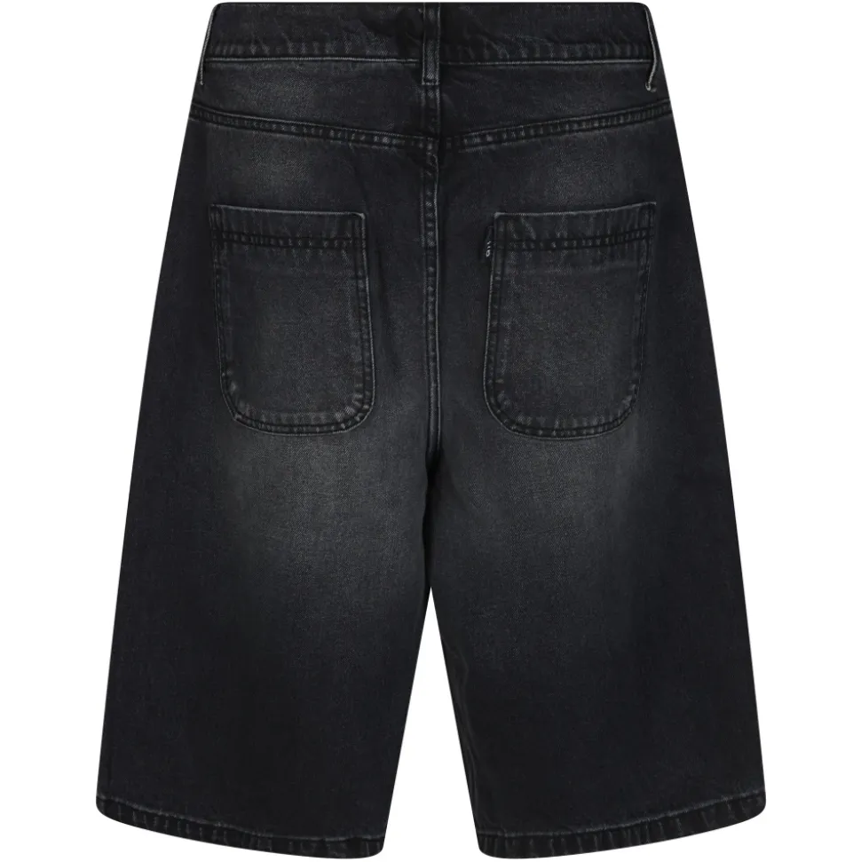 Round Pocket Denim Short