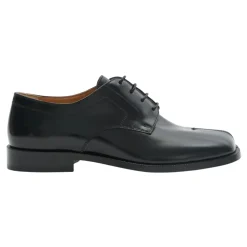Scarpe Derby nere con lacci