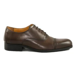 Scarpe in Pelle Stringate