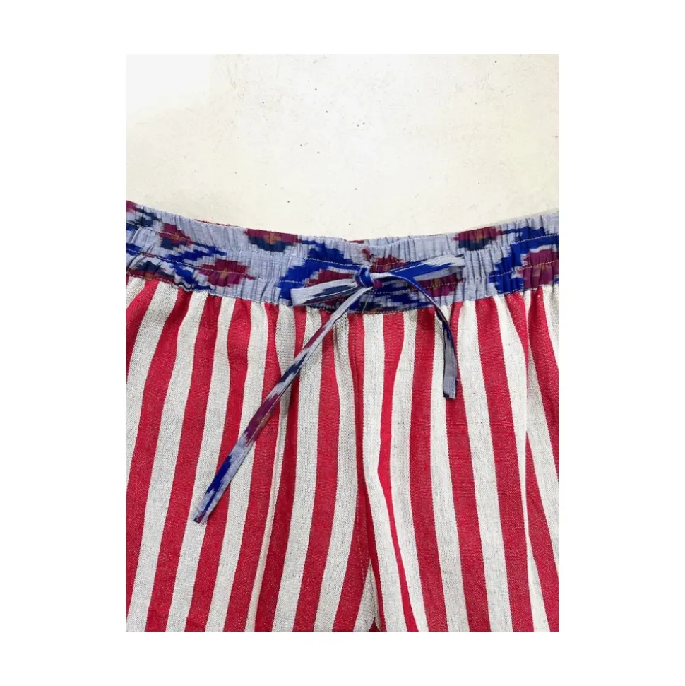 Shorts in cotone a righe con vita elastica