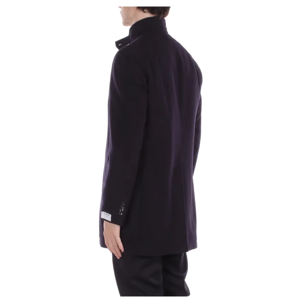 Single-Breasted Coats