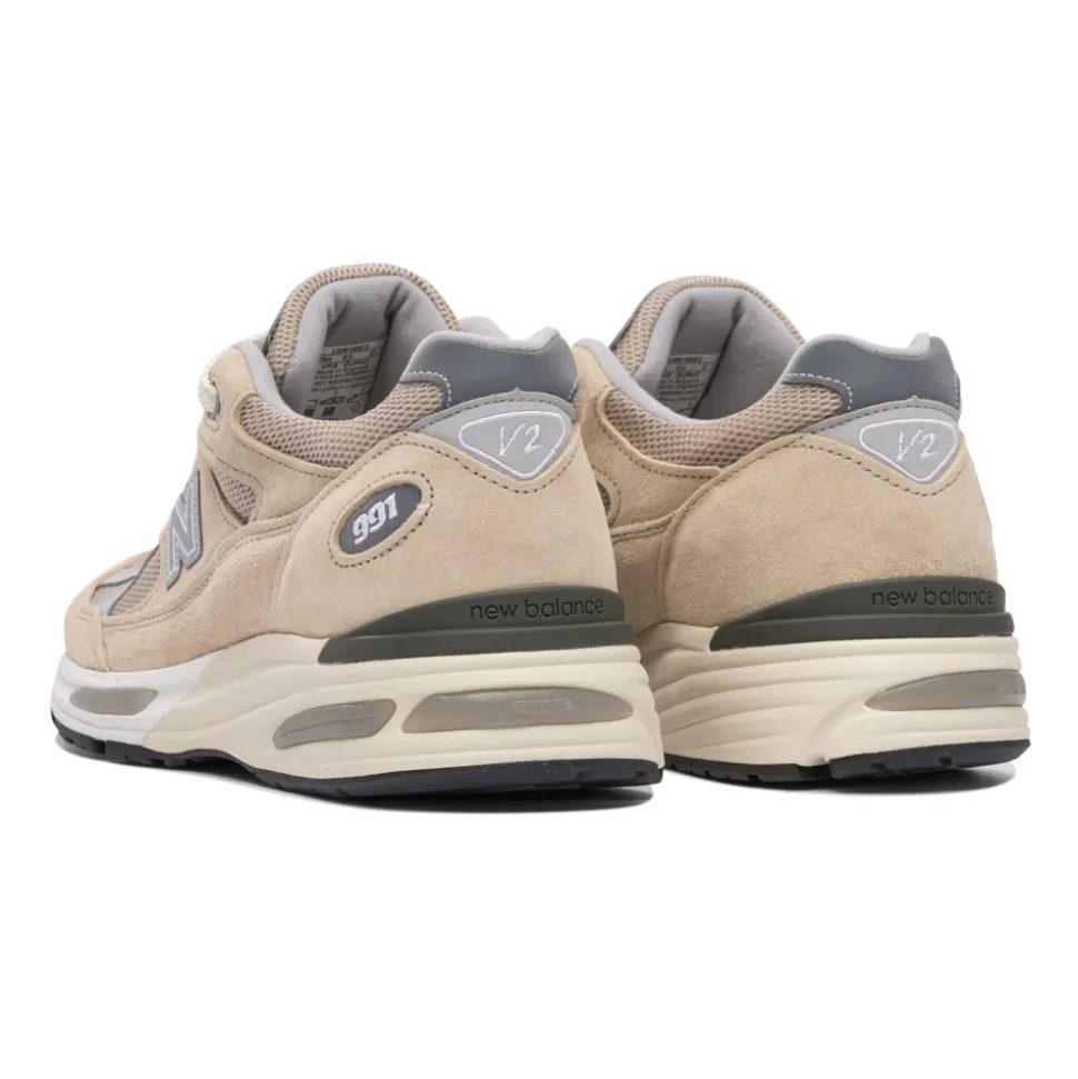 Sneakers beige SS25 con ammortizzazione ENCAP