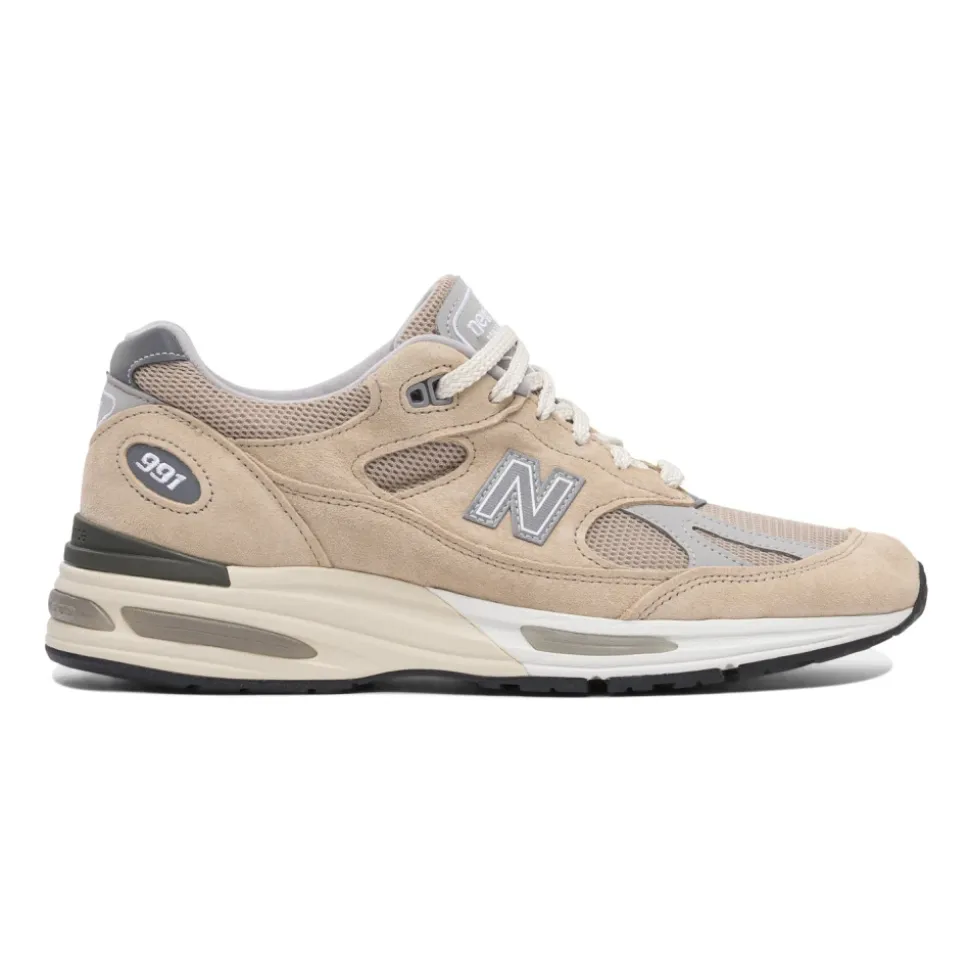 Sneakers beige SS25 con ammortizzazione ENCAP