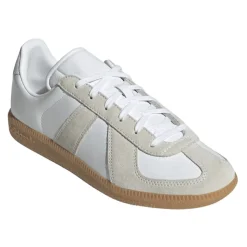 Sneakers Bianche in Pelle Lacci Suola in Gomma