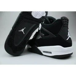 Sneakers Retro White Thunder
